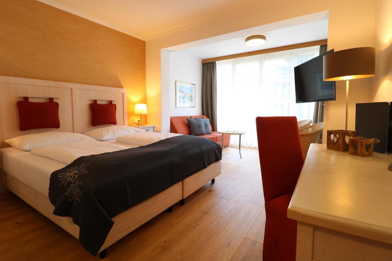 Hotel Braeu ラウリス エクステリア 写真