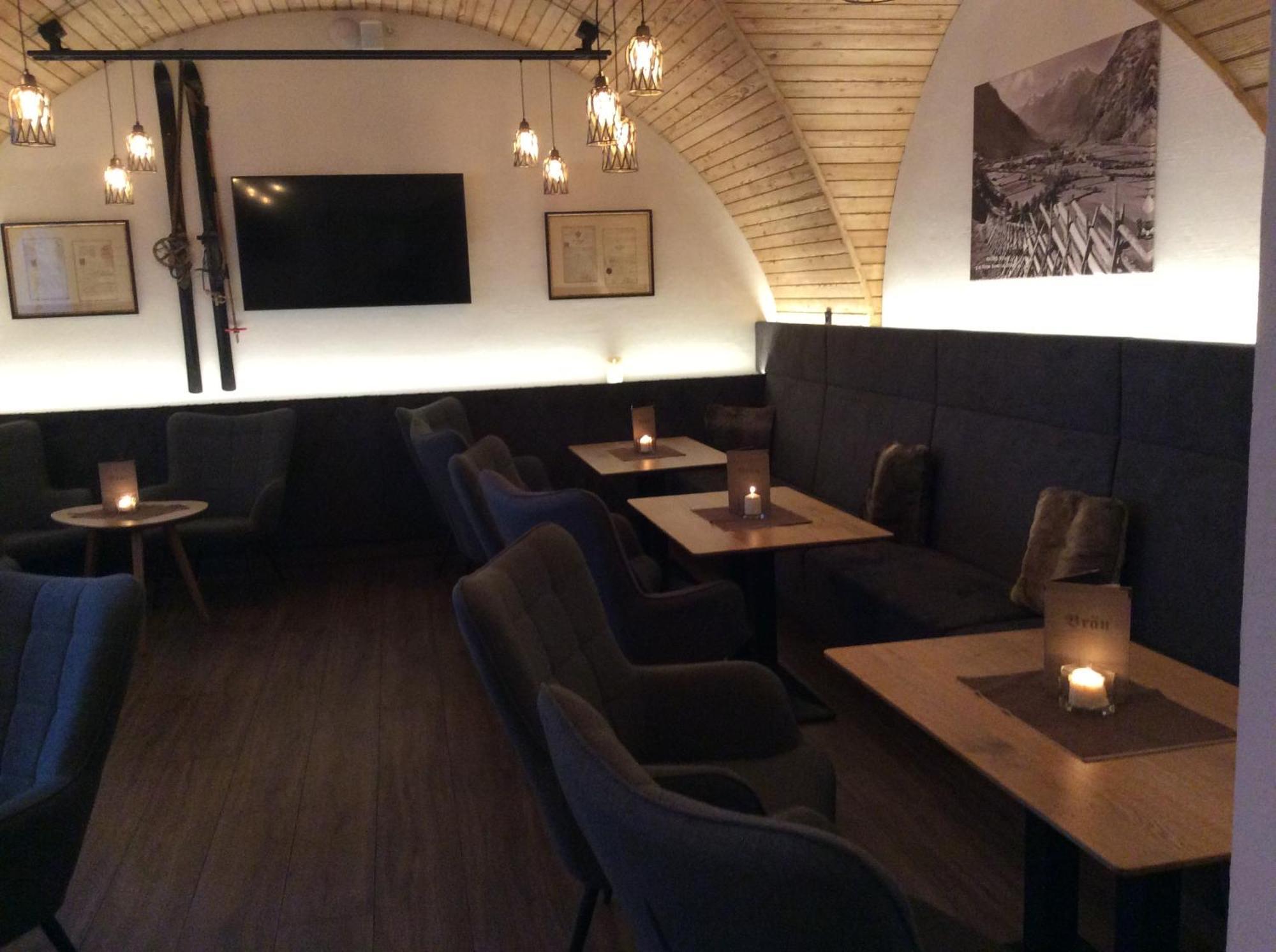 Hotel Braeu ラウリス エクステリア 写真