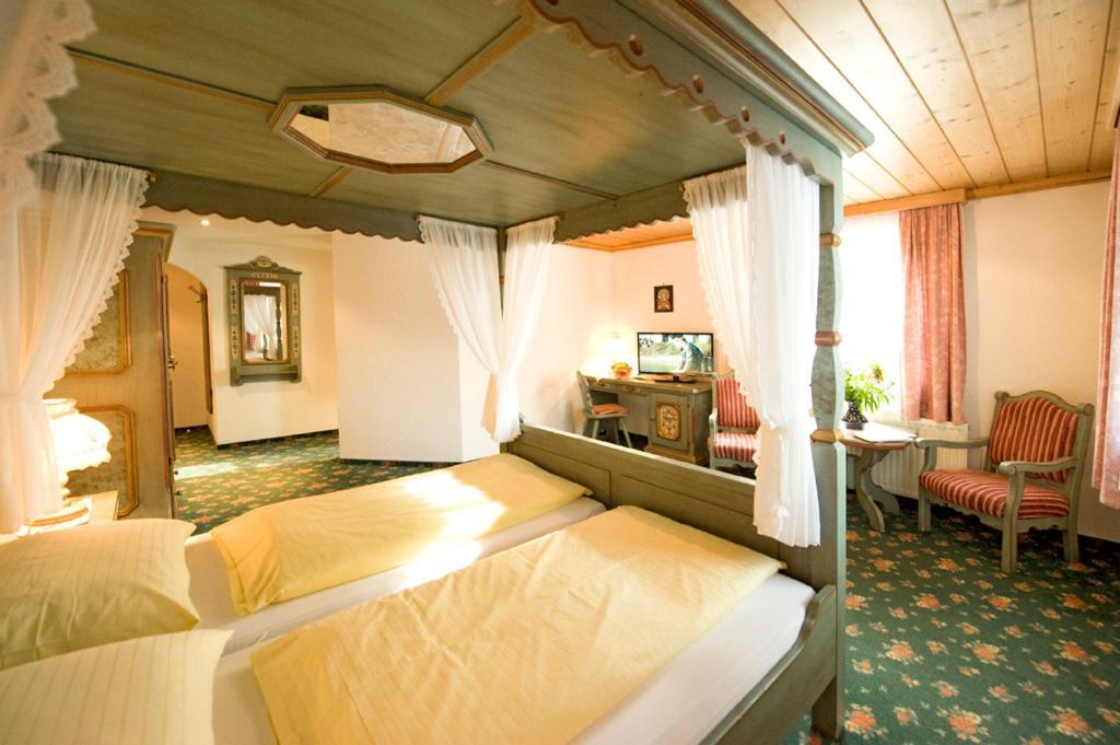 Hotel Braeu ラウリス エクステリア 写真